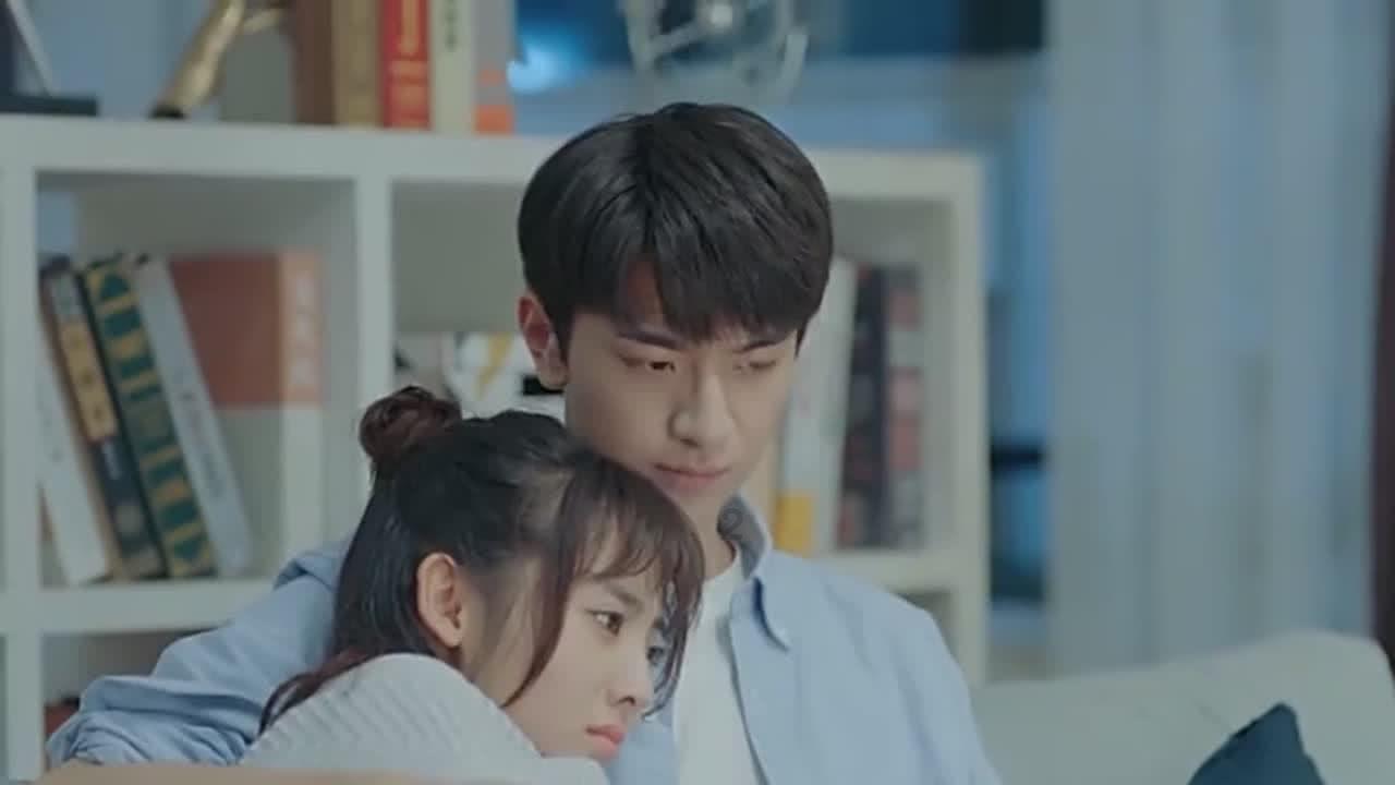 李湘宣布退休后又出现在维嘉直播间！是为友情，还是要重出江湖？